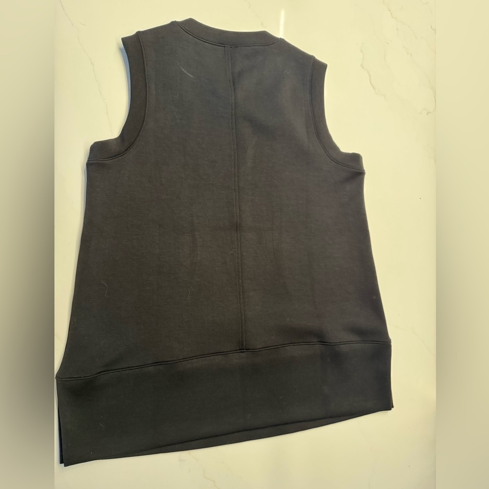 NWOT Spanx Sleeveless Top